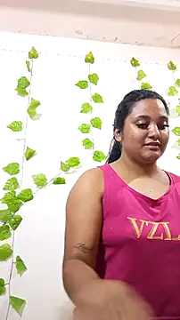 Snapshot of shayna_all chatting on September 21, 2025, 10:11 pm shayna all online show from September 21, 2025, 10:11 pm