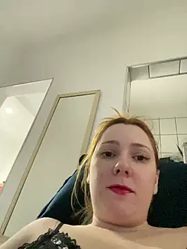 Snapshot of Patriciamoura69 chatting on February 26, 2025, 9:27 pm Patriciamoura69 online show from February 26, 2025, 9:27 pm