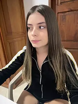 Miss valeriaa online show from February 6, 2025, 11:04 pm