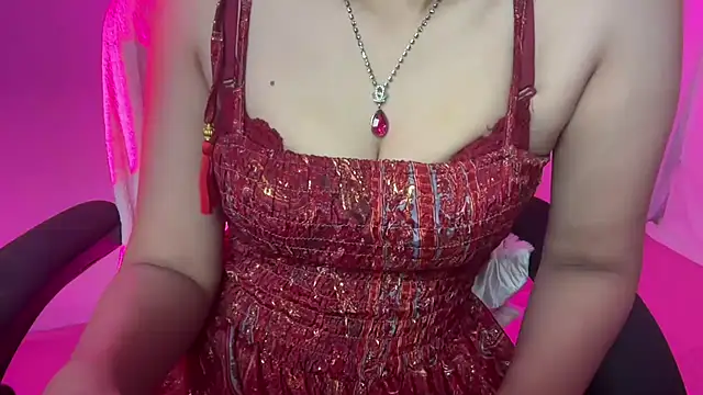 Queen Angelena online show from November 28, 2025, 5:15 pm