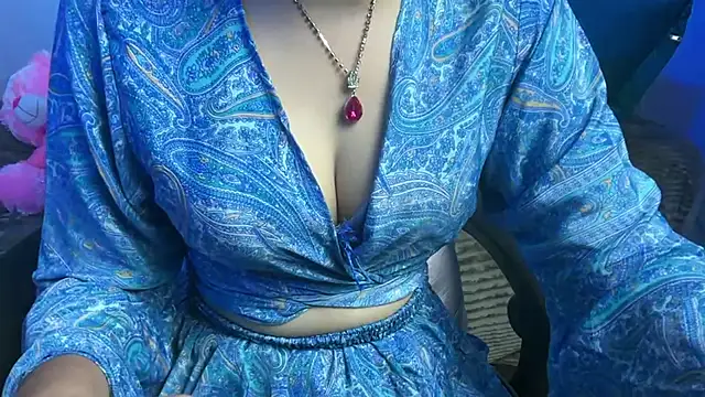Queen Angelena online show from May 2, 2026, 5:18 pm