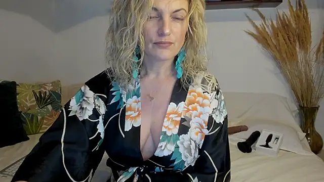 Jadore able online show from March 6, 2026, 2:41 am