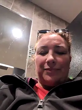 Canadian BBW online show from February 27, 2025, 7:04 pm