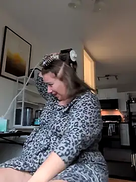 Canadian BBW online show from November 5, 2025, 9:26 pm