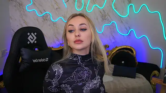 GraceCandy online show from March 11, 2025, 11:37 pm