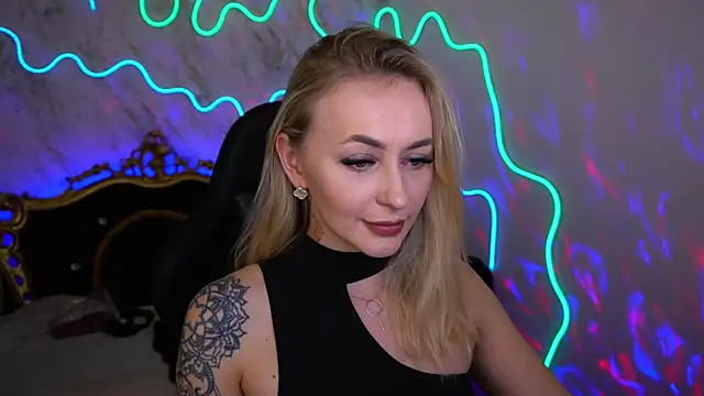 GraceCandy online show from March 23, 2025, 12:15 am