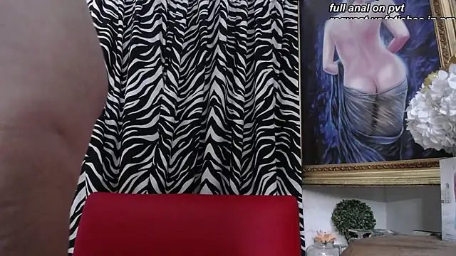 mia beatles online show from March 22, 2026, 4:21 pm