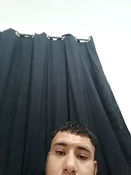 R3Y S3X online show from November 30, 2025, 3:32 am