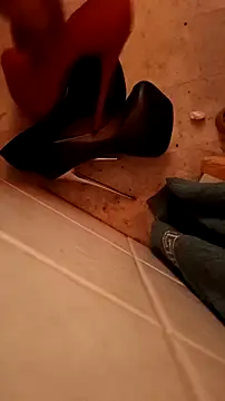 Misspadrona88 online show from November 19, 2025, 10:32 pm