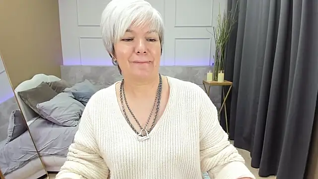 CarmenSoft online show from December 28, 2024, 11:59 pm