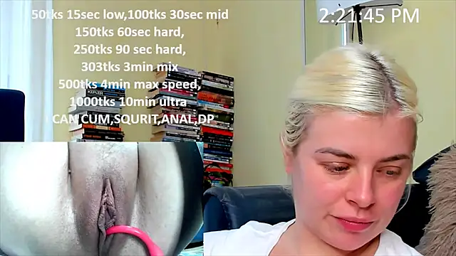 Snapshot of queenofthenighttt chatting on February 25, 2026, 1:21 pm queenofthenighttt online show from February 25, 2026, 1:21 pm