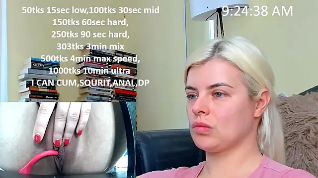 Snapshot of queenofthenighttt chatting on February 27, 2026, 8:25 am queenofthenighttt online show from February 27, 2026, 8:25 am