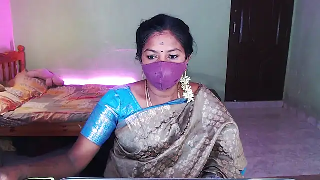 Snapshot of Novapol chatting on May 17, 2026, 10:11 am Novapol online show from May 17, 2026, 10:11 am