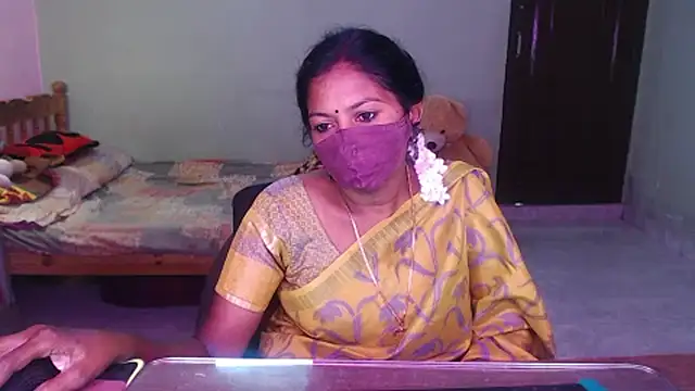 Snapshot of Novapol chatting on May 31, 2026, 6:10 am Novapol online show from May 31, 2026, 6:10 am