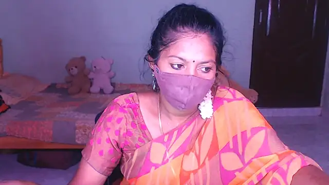 Snapshot of Novapol chatting on June 4, 2026, 4:57 pm Novapol online show from June 4, 2026, 4:57 pm