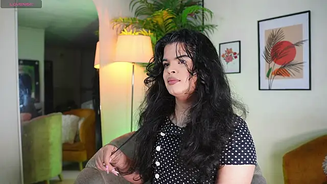 Snapshot of artechloe chatting on March 1, 2025, 6:00 pm artechloe online show from March 1, 2025, 6:00 pm