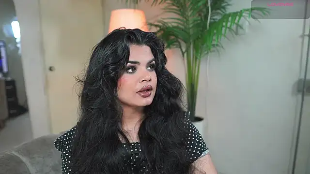 Snapshot of artechloe chatting on September 27, 2025, 11:10 pm artechloe online show from September 27, 2025, 11:10 pm