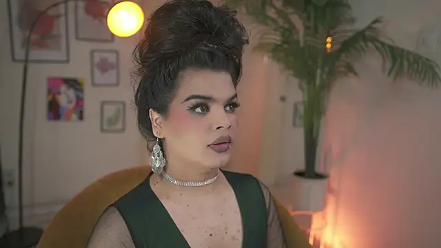 Snapshot of artechloe chatting on November 23, 2025, 5:13 pm artechloe online show from November 23, 2025, 5:13 pm