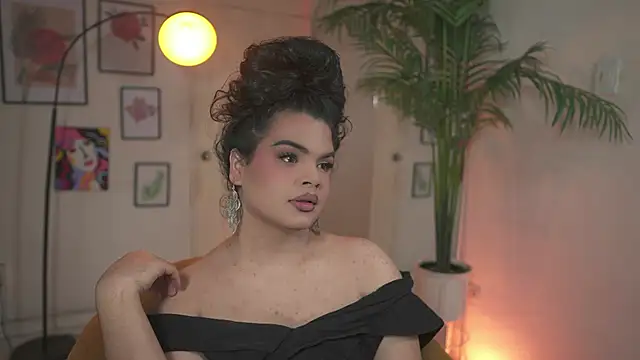 Snapshot of artechloe chatting on November 25, 2025, 5:46 pm artechloe online show from November 25, 2025, 5:46 pm