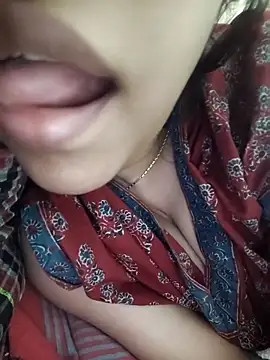 Snapshot of Lavanya_Shah chatting on April 13, 2026, 9:37 am Lavanya Shah online show from April 13, 2026, 9:37 am