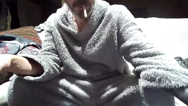 Snapshot of 207RCCam chatting on November 15, 2025, 6:22 am 207RCCam online show from November 15, 2025, 6:22 am