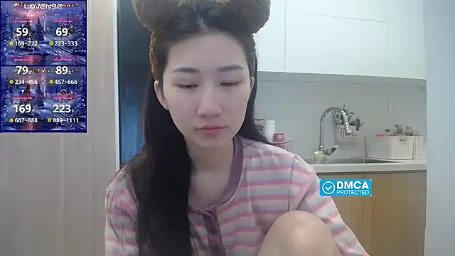 Snapshot of Asiagirll chatting on March 24, 2026, 12:37 am Asiagirll online show from March 24, 2026, 12:37 am