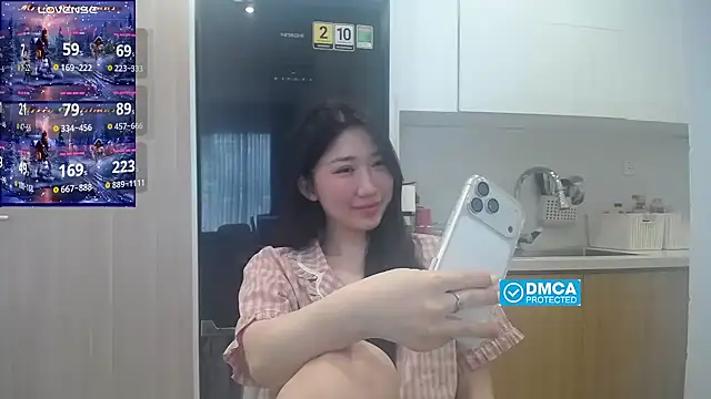 Snapshot of Asiagirll chatting on April 12, 2026, 4:06 am Asiagirll online show from April 12, 2026, 4:06 am