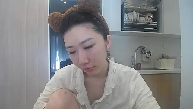 Asiagirll online show from May 30, 2026, 1:46 am