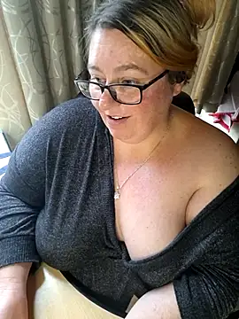 Iceprincess2bad4u online show from November 16, 2025, 6:52 am