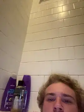 Snapshot of JondusS chatting on September 27, 2025, 1:32 am JondusS online show from September 27, 2025, 1:32 am