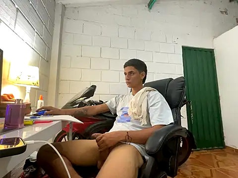 Max TheHorseDick online show from November 20, 2025, 2:12 am