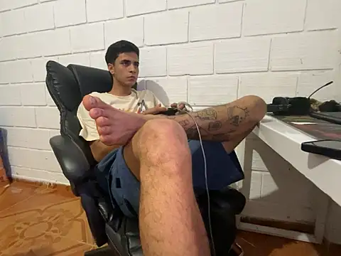 Max TheHorseDick online show from February 24, 2026, 5:44 pm