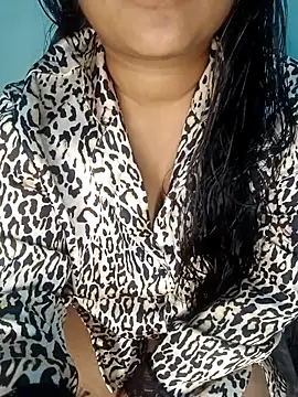 Snapshot of Sweet-Berry chatting on March 12, 2025, 6:55 pm Sweet-Berry online show from March 12, 2025, 6:55 pm