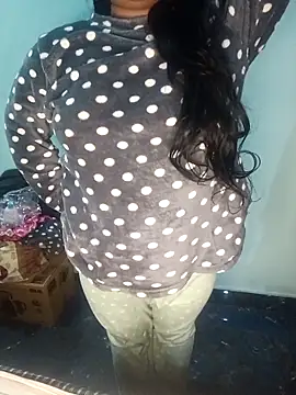 Snapshot of Sweet-Berry chatting on February 28, 2026, 5:58 pm Sweet-Berry online show from February 28, 2026, 5:58 pm