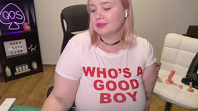 Snapshot of MargotGrey chatting on May 31, 2026, 6:09 pm MargotGrey online show from May 31, 2026, 6:09 pm