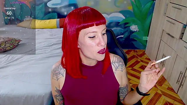 Snapshot of Eimy_lorens chatting on July 15, 2026, 7:08 pm Eimy lorens online show from July 15, 2026, 7:08 pm