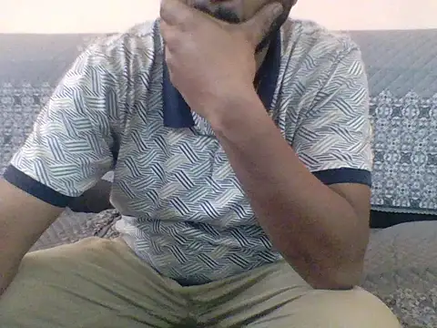 Snapshot of redvelvet_4 chatting on February 11, 2025, 3:40 am redvelvet 4 online show from February 11, 2025, 3:40 am