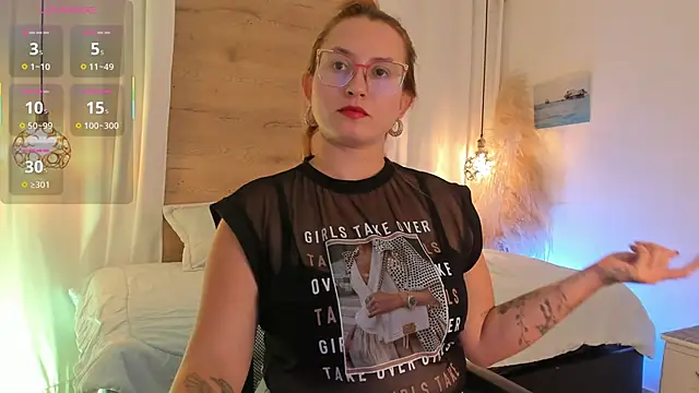 halaaa 1 online show from December 16, 2025, 7:08 pm