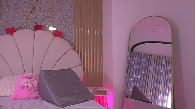 Snapshot of mssburbuja chatting on March 4, 2026, 3:12 am mssburbuja online show from March 4, 2026, 3:12 am