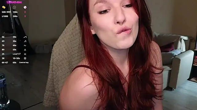 Val lava online show from November 28, 2025, 8:33 pm