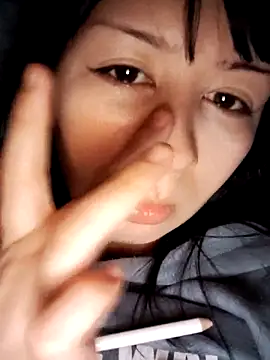 Haru Queenn online show from March 21, 2025, 9:56 am