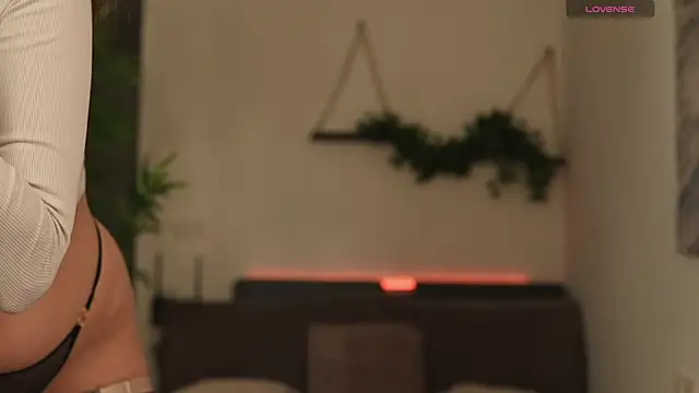 Jaylee Krys online show from April 19, 2026, 5:23 pm