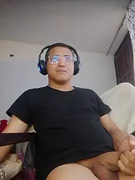 Snapshot of Mghty-cockl88 chatting on January 16, 2026, 1:26 pm Mghty-cockl88 online show from January 16, 2026, 1:26 pm