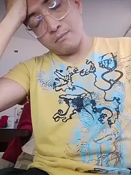 Snapshot of Mghty-cockl88 chatting on March 31, 2026, 1:00 pm Mghty-cockl88 online show from March 31, 2026, 1:00 pm