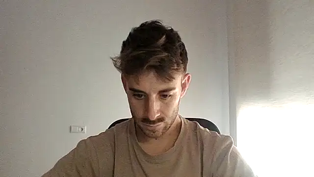 vargas90 online show from October 8, 2025, 9:07 am