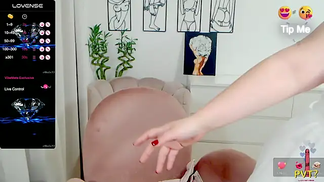 Snapshot of Sunam01 chatting on March 3, 2025, 8:11 pm Sunam01 online show from March 3, 2025, 8:11 pm