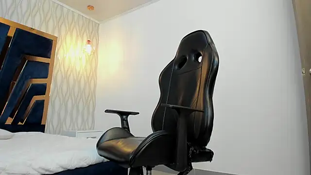 Petesevans online show from February 23, 2025, 3:51 pm