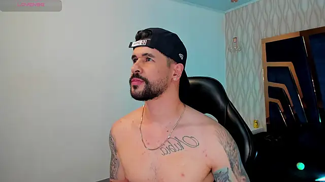 Petesevans online show from November 12, 2025, 11:25 pm