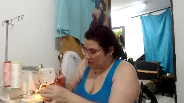 karlythothxh online show from March 20, 2025, 9:46 pm