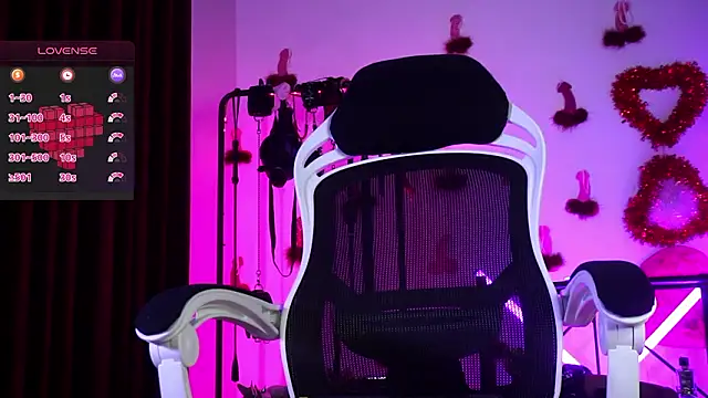 CyberXGoddess online show from February 11, 2026, 3:22 am